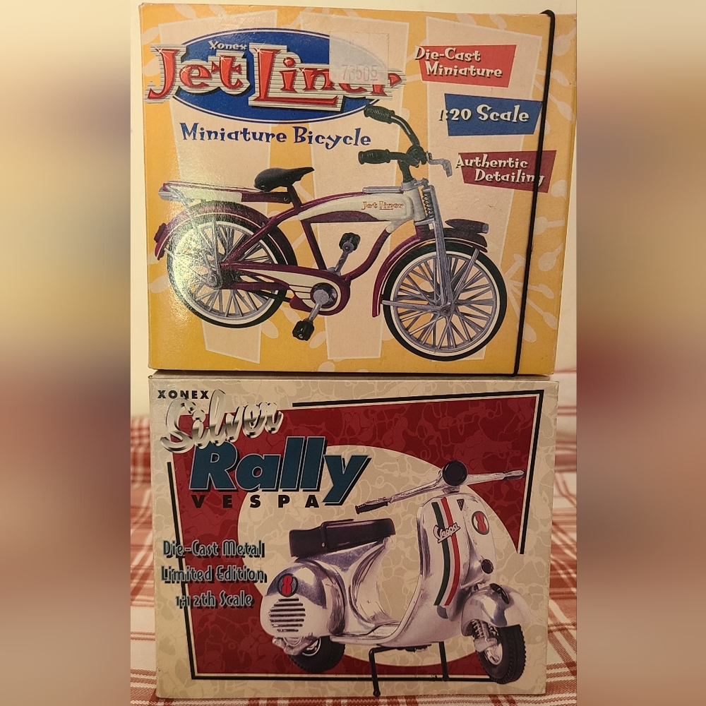 Xonex Silver Rally Vespa & Jet Liner Miniature Bicycle.